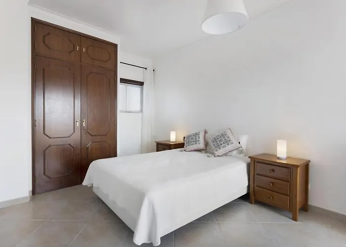 아파트 Cantinho Da Sara *