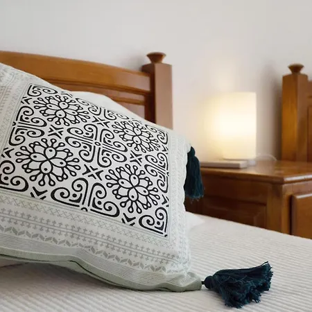 Cantinho Da Sara Апартаменты *